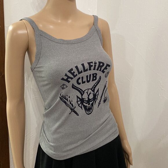 Stranger Things Hellfire Club Shirt Camisole Tank Top Stretch Jr Sz Medium 7-9 - Picture 5 of 8